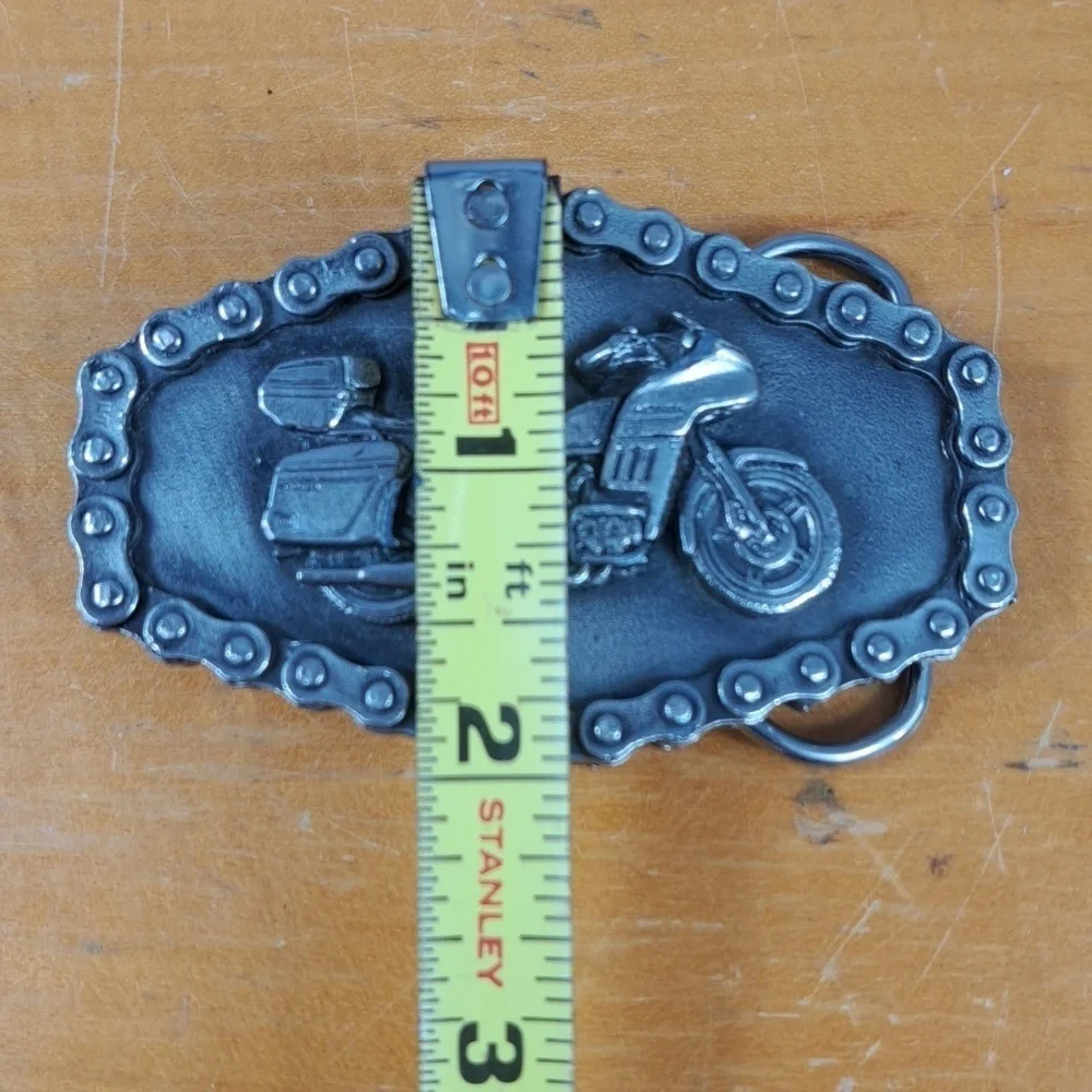 Vintage 1981 Honda Goldwing chain logo pewter motorcycle belt buckle